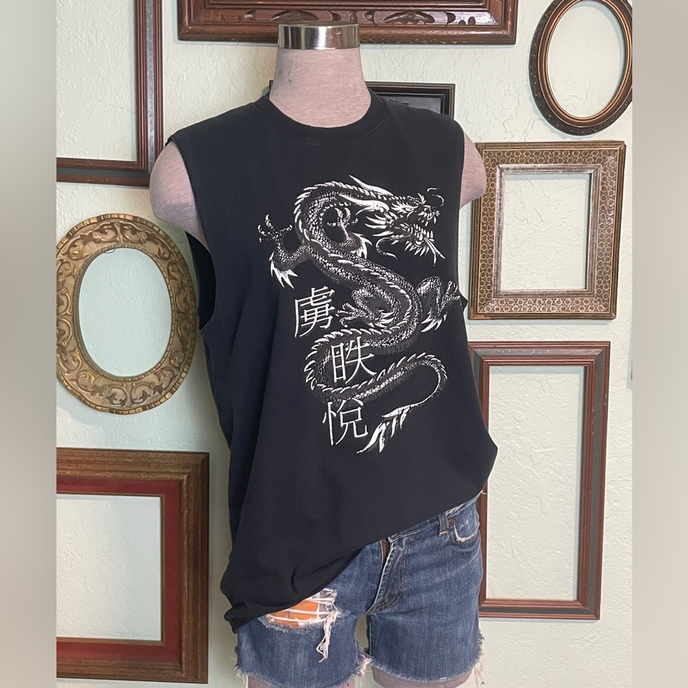 Dragon Muscle Tee